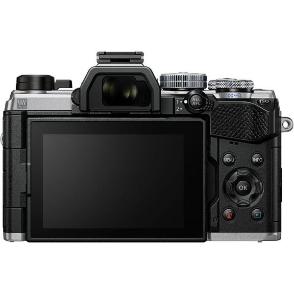 Olympus OM-5 Silver 12-45mm PRO Lens Kit