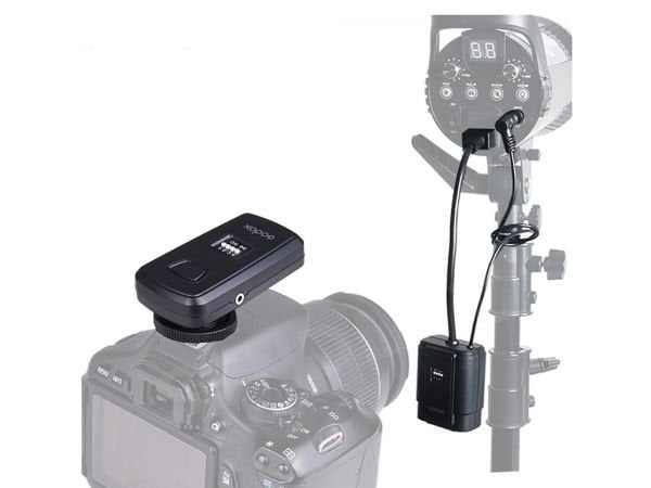 Godox DP600 III V 600W 3'lü Paraflaş Kit (LED Model Lambalı)