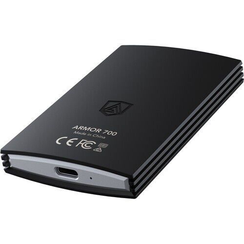 Lexar 4TB ARMOR 700 USB 3.2 Gen 2x2 Taşınabilir SSD (Siyah)