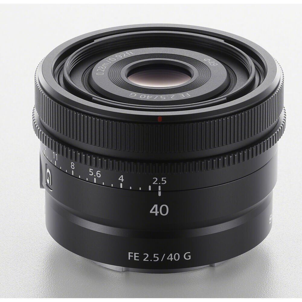 Sony FE 40mm f/2.5 G Lens (Sony Eurasia Garantili)