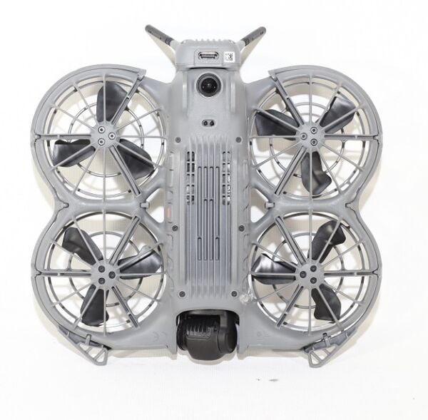 DJI Neo 2 Fly More Combo (RC-N3) (2. EL Çok Temiz)