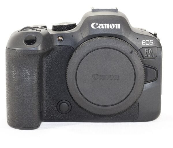 Canon EOS R6 Body Fotoğraf Makinesi (2.EL Çok Temiz)