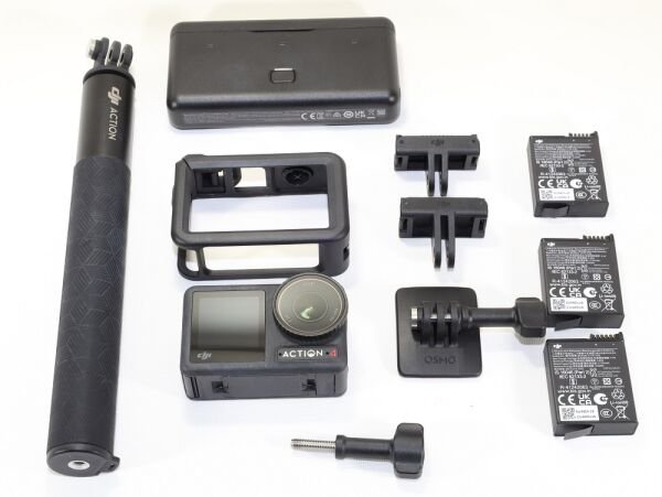 DJI Osmo Action 4 Adventure Combo  (2.EL Yeni Gibi)