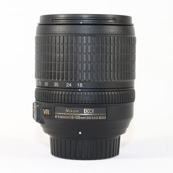 Nikon AF-S DX 18-105mm f/3.5-5.6G ED VR Lens (Temiz 2.El Lens)