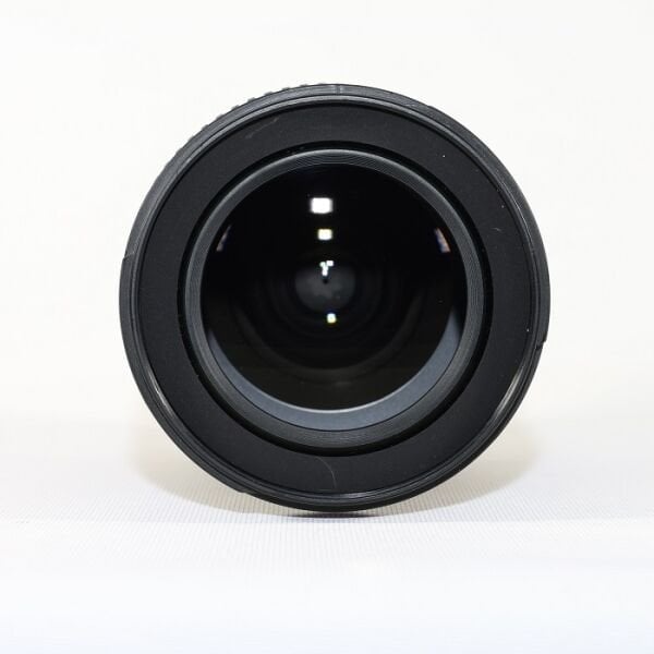 Nikon AF-S DX 18-105mm f/3.5-5.6G ED VR Lens (Temiz 2.El Lens)