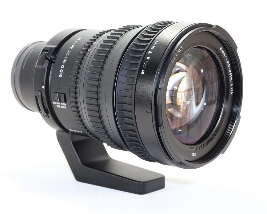 Sony FE PZ 28-135mm f/4 G OSS Lens (2. EL Çok Temiz)