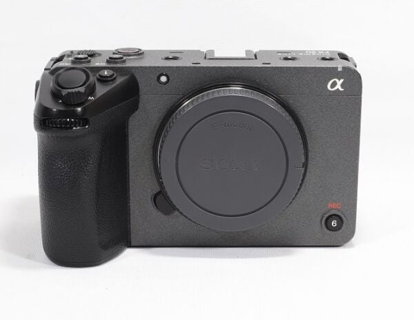 Sony FX30 Sinema Kamerası (2.EL Çok Temiz)