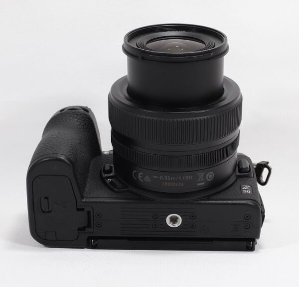 Nikon Z 50 + 24-50mm Lens İle (2.el Çok Temiz)