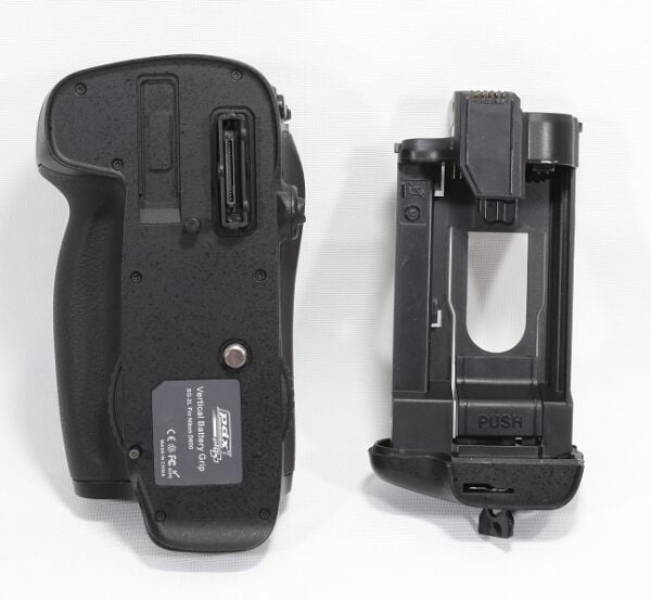 PDX Nikon D600 D610 Batarya Grip (2.el Çalışır Durumda)