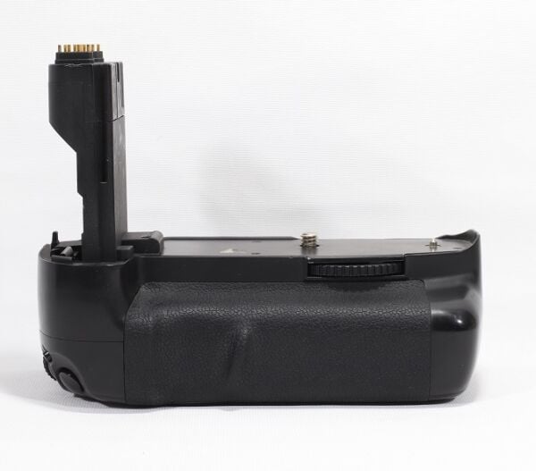 MeiKe MK-7D Canon Eos 7D İçin Battery Grip (2.el Çalışır Durumda