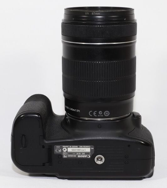 Canon EOS 60D + 18-135mm Lens DSLR (2.el Temiz)