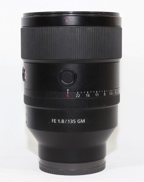 Sony FE 135mm f/1.8 GM Lens (2. EL Çok Temiz)