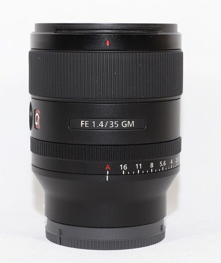 Sony FE 35mm f/1.4 GM Lens (2. EL Çok Temiz)