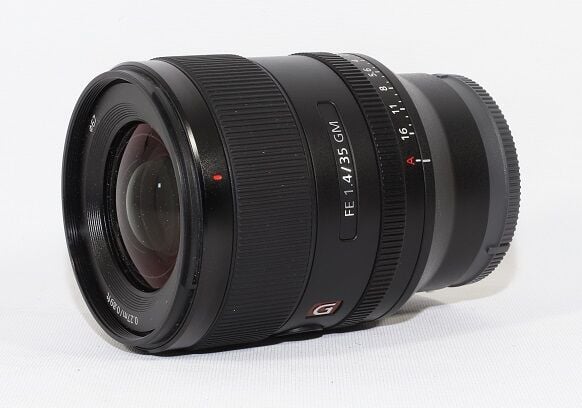 Sony FE 35mm f/1.4 GM Lens (2. EL Çok Temiz)