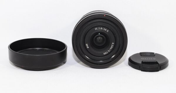 Sony FE 24mm f/2.8 G Lens (2. EL Çok Temiz)