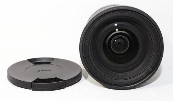 Sigma 24-70mm f/2.8 DG DN II Art Lens (Sony E) (2.EL Çok Temiz)