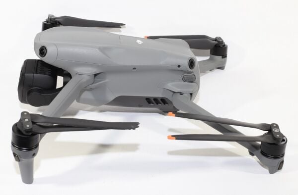 DJI Air 3S Fly More Combo RC 2 Kumandalı Drone (2. EL Çok Temiz  SHGM Kayıtlıdır)