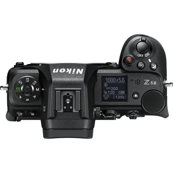 Nikon Z6 III Aynasız Fotoğraf Makinesi + 24-200 f/4-6.3 Lens Kit
