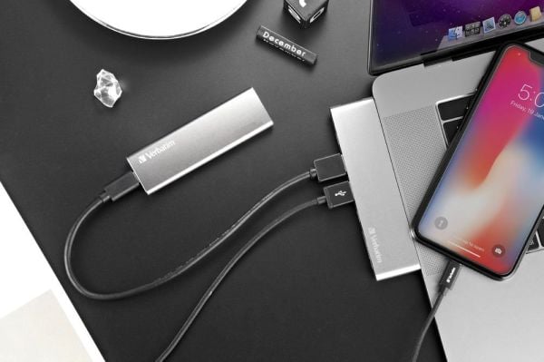 VERBATIM 47442 - 240GB VX500 USB 3.2 GEN 2 EXTERNAL SSD (Okuma 500MB/sn. - Yazma 430MB/sn.)