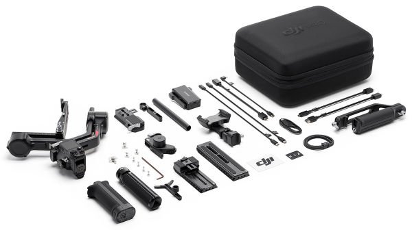 DJI RS 4 Pro Combo Gimbal