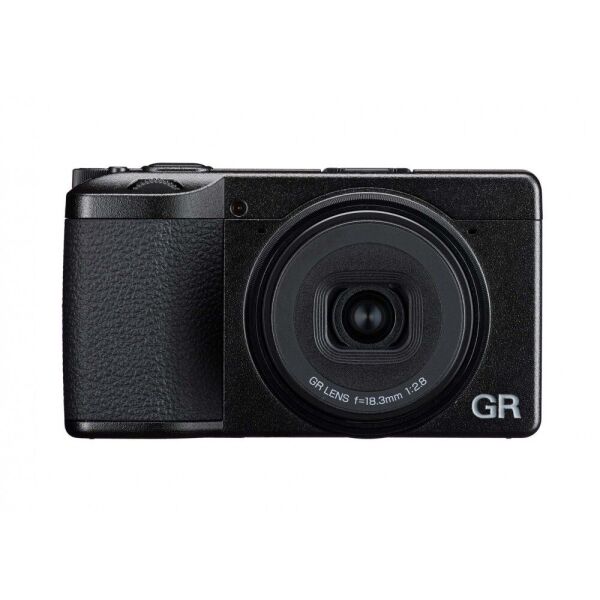 Ricoh GR IV Dijital Fotoğraf Makinesi
