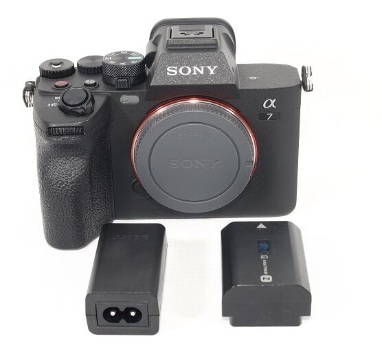 Sony A7 IV Body (2.EL Çok Temiz)