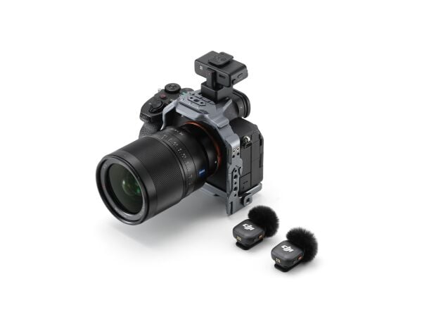 DJI Mic 3 2 Kişilik Kompakt Dijital Kablosuz Mikrofon Sistemi