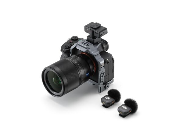 DJI Mic 3 (Çift Kişilik) Kompakt Dijital Kablosuz Mikrofon Sistemi
