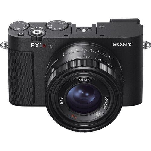 Sony RX1R III Kompakt Full Frame Fotoğraf Makinesi (Ön Sipariş)