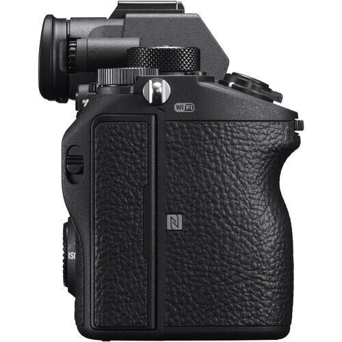 Sony A7R III Mirrorless Body (ILCE‑7RM3/B)