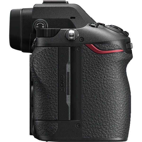 Nikon Z6 III Aynasız Fotoğraf Makinesi + 24-120mm f/4 Lens Kit