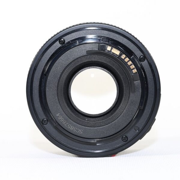Canon EF 50mm f/1.8  Lens (2.EL Çok Temiz)