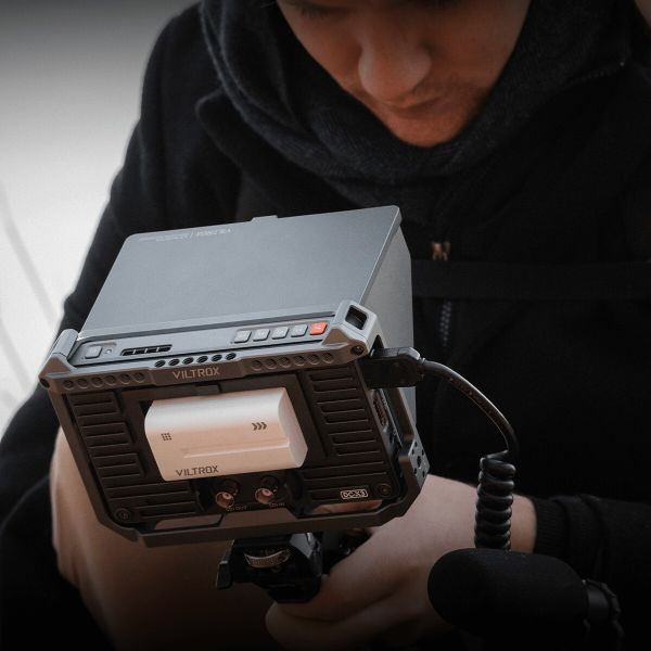 Viltrox DC-X3 6'' HDMI/SDI 2000 nit Monitör