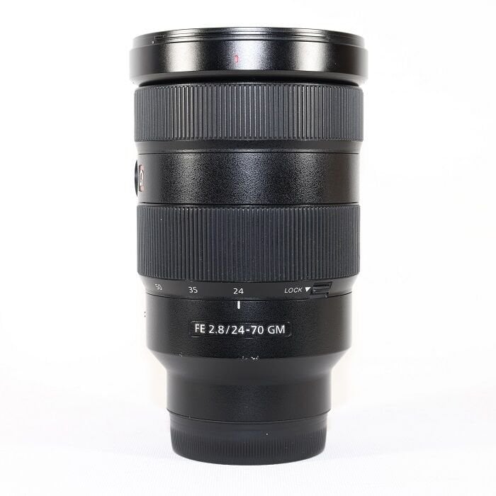 Sony FE 24-70mm f/2.8 GM Lens (2. EL Çok Temiz)