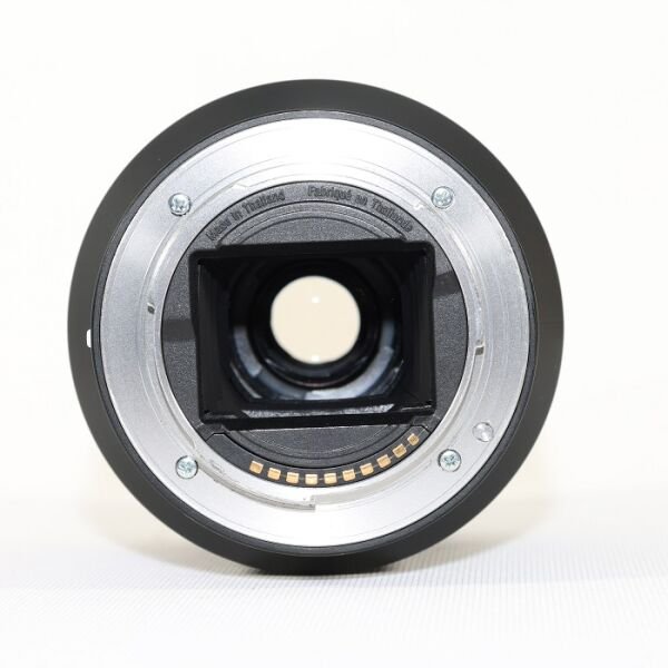 Sony FE 28-70mm F/3.5-5.6 OSS Lens (2. EL)