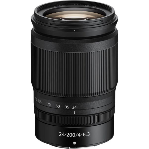Nikon Z5 II 24-200mm f/4-6.3 VR Lensli Fotoğraf Makinesi